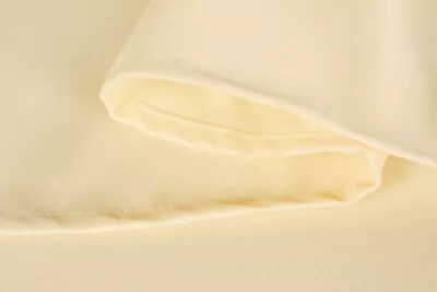 |  Obrus plamoodporny Fi320cm na stół bankietowy beżowy | krzeslaonline.pl
