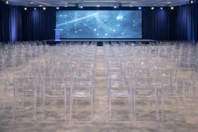 |  Krzesło konferencyjne biurowe REST – przezroczyste transparentne | krzeslaonline.pl